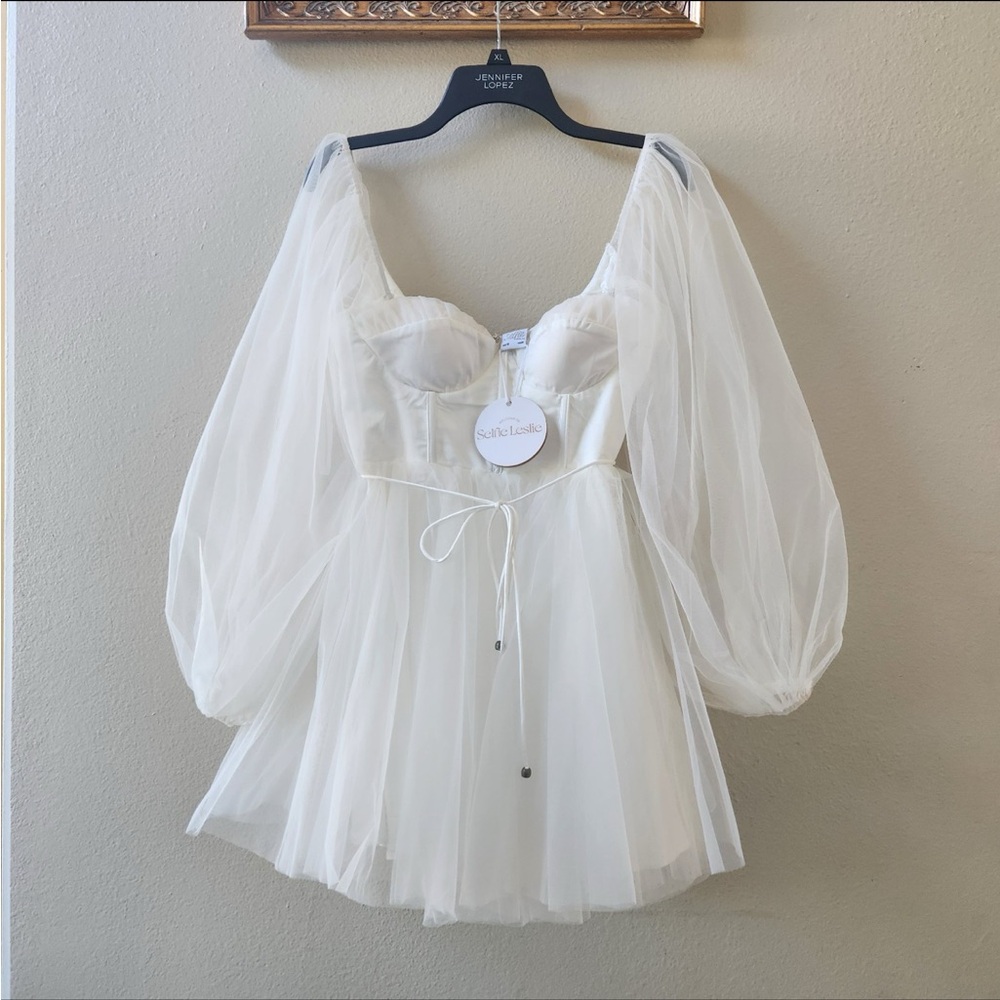 NWT Selfie Leslie white long sleeve princess mini dress